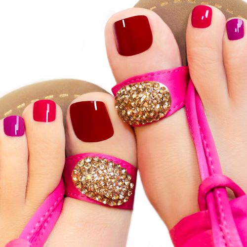Pedicura con esmaltado normal